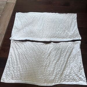 UGG Dexon textured pillow shams King